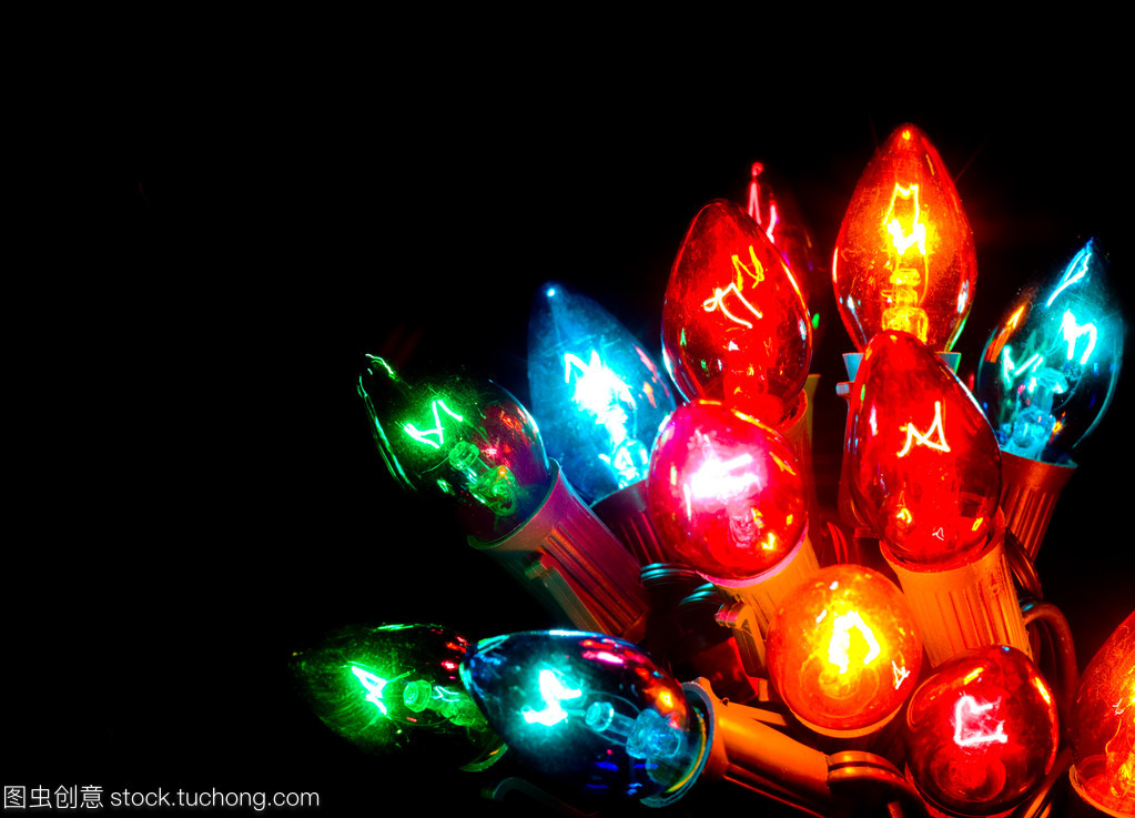 圣诞灯饰 点亮节日氛围的艺术